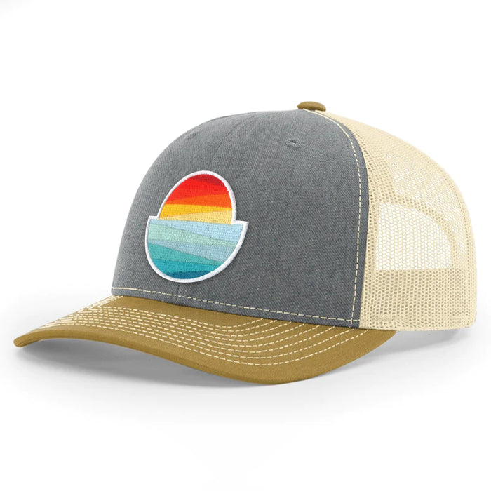 Horizon Arch | Retro Trucker